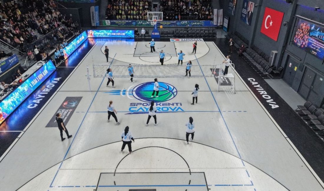 Çayırova Belediyesi bünyesindeki bilgi evlerinde eğitim gören kursiyer ve velilerden