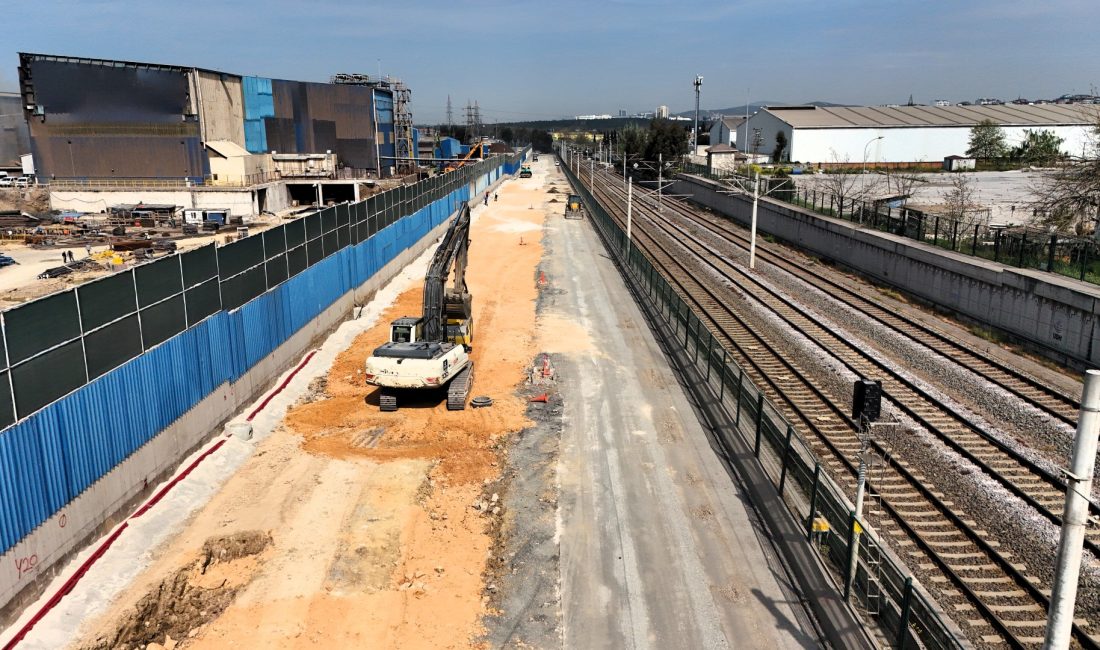 Kocaeli Büyükşehir Belediyesi’nin Darıca Emek Mahallesi’nde yer alan Dutluk Sokak’taki