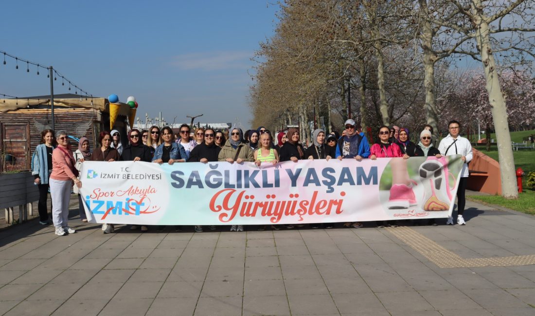 İzmit’te kadınlar, Dünya Sağlık Günü’nde sağlıklı yaşam için yeniden yürüyüşte