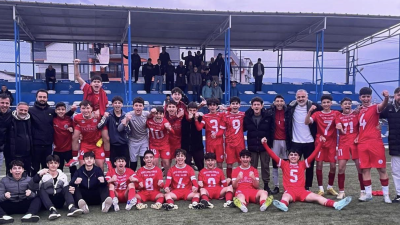 Kocaeli Amatör U15 Ligi 5. Grupta Körfez Gençlerbirliği futbol takımı