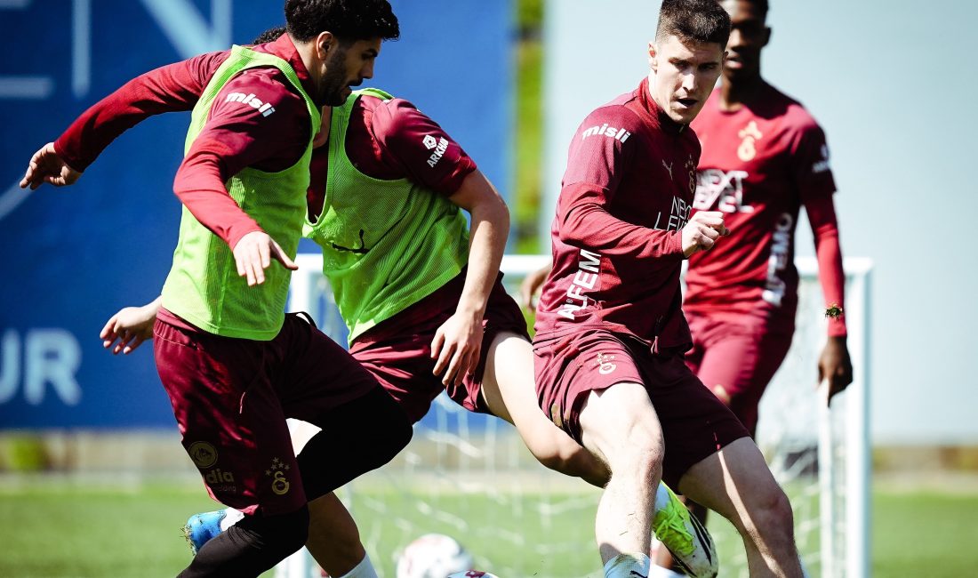 Galatasaray, Trendyol Süper Lig'in 27. hafta erteleme maçında Göztepe ile