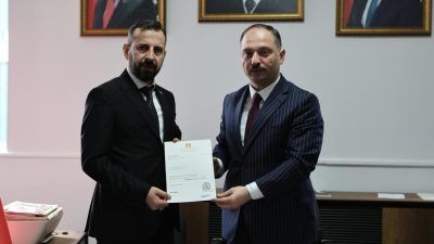 Bağımsız aday olarak dikkat çeken Kadir Gedikli, BBP Darıca İlçe
