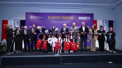 Kocaeli Büyükşehir Belediyesi’nin Halk Üniversitesi KO-MEK, beşinci ilçe sergisini Gebze’de