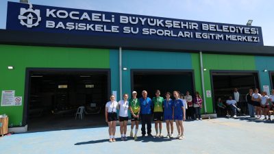Kocaeli Büyükşehir Belediyesi bünyesinde sporcu ordusuna sahip olan Kağıtspor; basketboldan