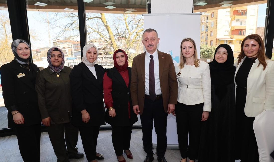 Kocaeli Büyükşehir Belediyesi KO-MEK kurslarının yıl sonu sergileri, Kartepe’nin ardından