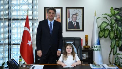 Kartepe Belediye Başkanı Av. M. Mustafa Kocaman, koltuğunu 23 Nisan