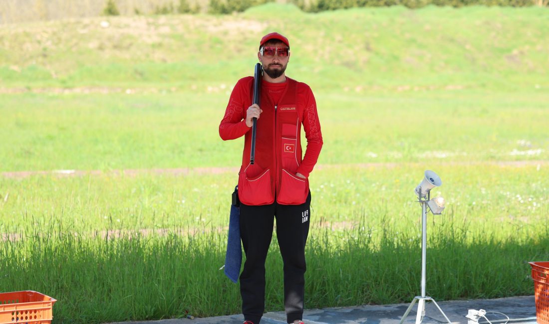 Kocaeli Büyükşehir Belediyesi Kağıtspor’un yetiştirdiği milli sporcu Murat İlbilgi, uluslararası