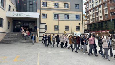 Kocaeli Büyükşehir Belediyesi, afetlere karşı bilinçli ve hazırlıklı bir toplum