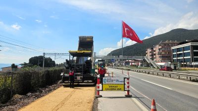 Kocaeli Büyükşehir Belediyesi, kent genelinde trafiği rahatlatma projelerine bir yenisini