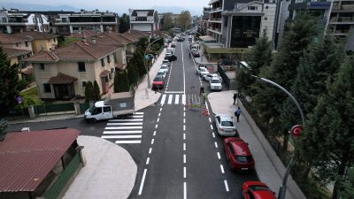 Kocaeli Büyükşehir Belediyesi, baştan sona yenilediği İzmit Yahyakaptan Mahallesi Şehit