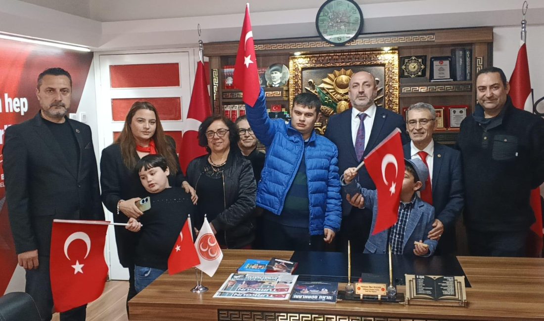 Milliyetçi Hareket Partisi İzmit İlçe Başkanı İlker Kazan, 23 Nisan’a