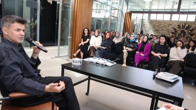 Kocaeli Büyükşehir Belediyesi bünyesinde hizmet veren Moda Akademisi, kariyer günleri