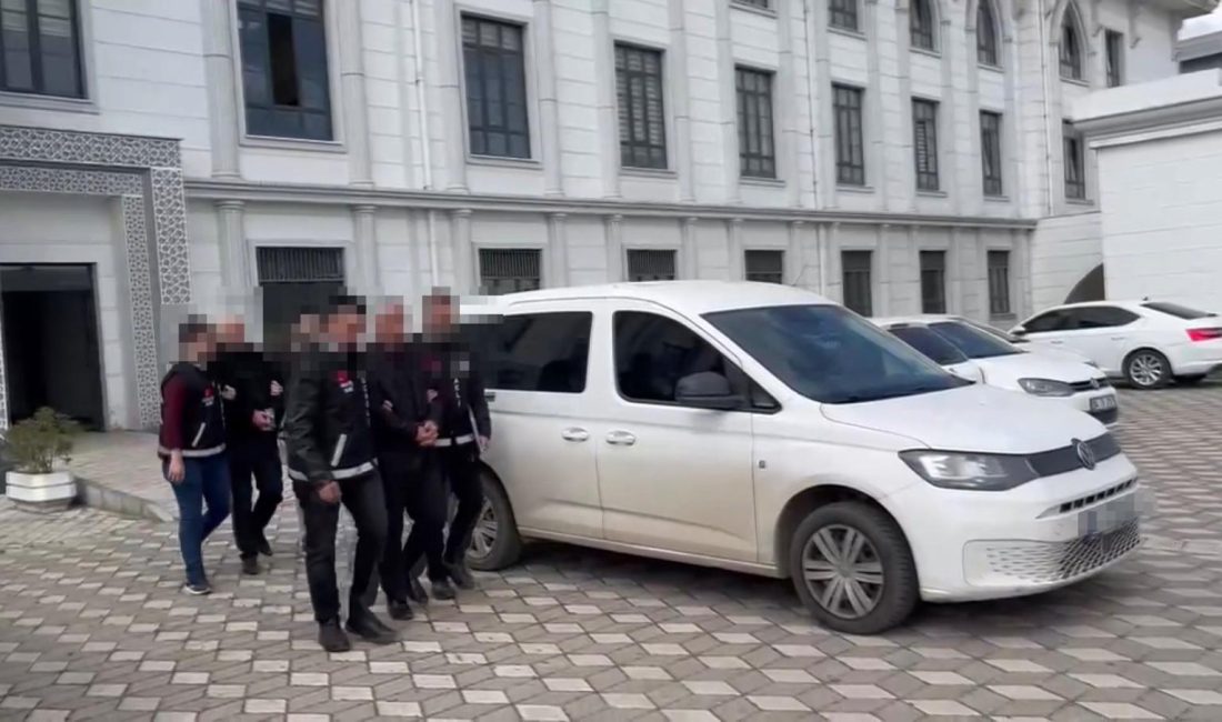 İzmit’teki silahlı saldırının zanlılarından biri tutuklandı, diğeri adli kontrolle serbest