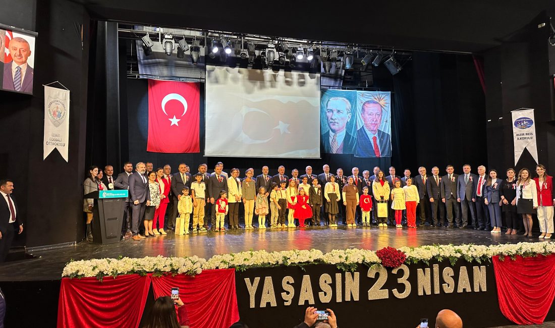 23 Nisam Ulusal Egemenlik ve Çocuk Bayramı kapsamında Süleyman Demirel