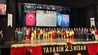 23 Nisam Ulusal Egemenlik ve Çocuk Bayramı kapsamında Süleyman Demirel