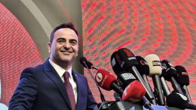 Başiskele Belediye Başkanı Yasin Özlü, düzenlenen toplantıda son 7 yıllık