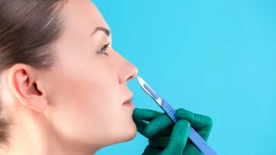 Son yıllarda burun estetiğinde dikkat çeken dönüşüm, tek tip güzellik