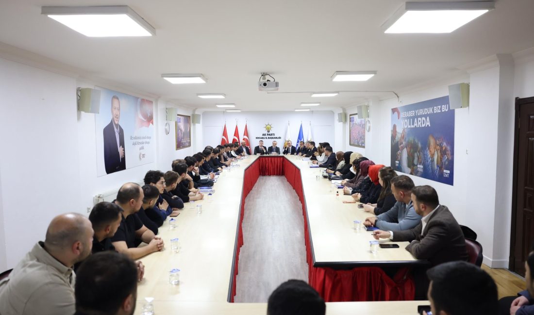 AK Parti Gençlik Şöleni’nin Kocaeli’de gerçekleştirileceğinin açıklanmasının ardından, başta Gençlik