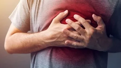 Semptomları büyük oranda benzerlik gösteren panik atak ile kalp krizinin