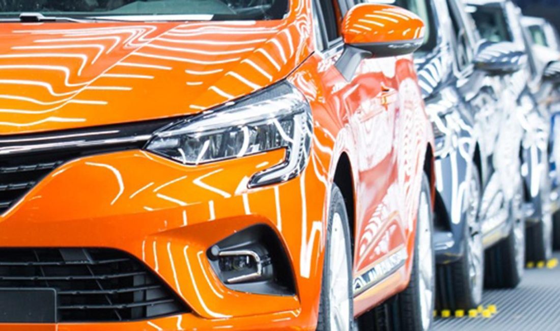 Kocaeli’nin Körfez ilçesinde bir borç nedeniyle 2014 model Mercedes-Benz otomobil