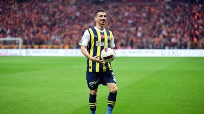 Fenerbahçeli futbolcu Mert Hakan Yandaş, bahis ve şike iddiasıyla 17