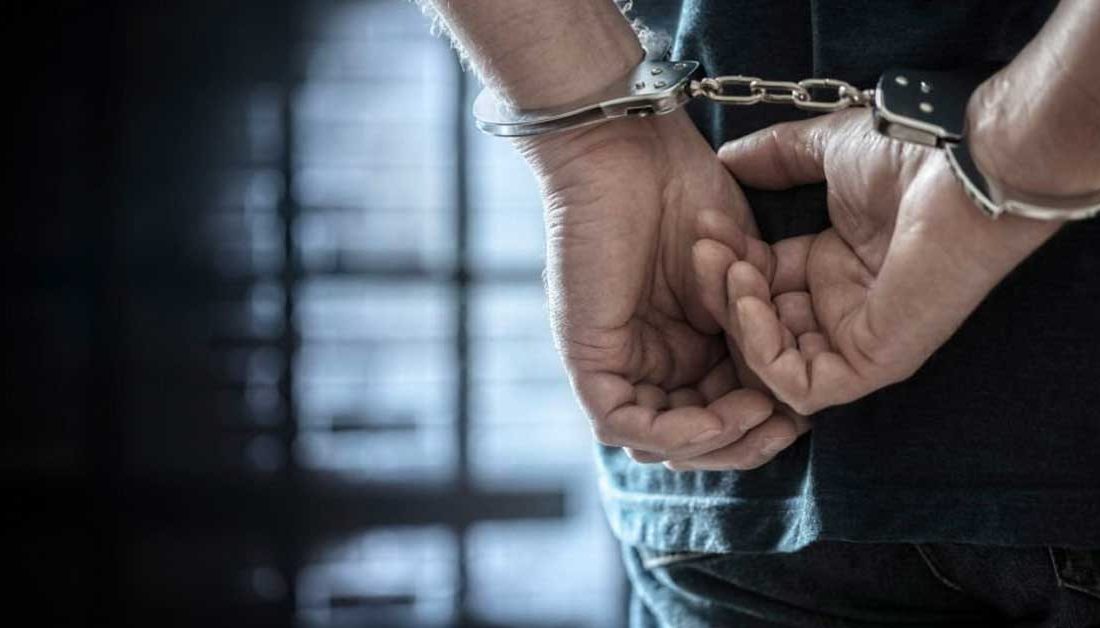  Kocaeli merkezli 5 ilde düzenlenen rüşvet operasyonunda 21 kişi