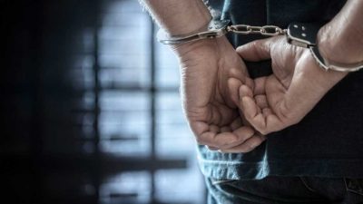  Kocaeli merkezli 5 ilde düzenlenen rüşvet operasyonunda 21 kişi