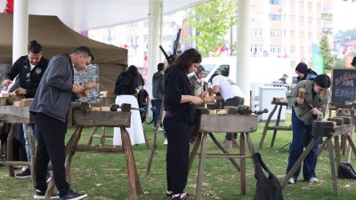 Kocaeli Büyükşehir Belediyesi tarafından düzenlenen EnFest kapsamında Kılavuz İzcilik Kampı’nda