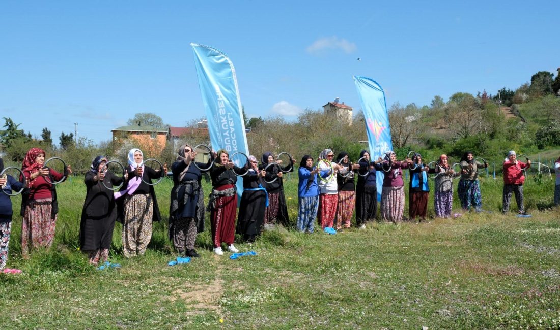 Kocaeli Büyükşehir Belediyesi tarafından yürütülen Anne Şehir Sağlıklı Yaşam Programı,