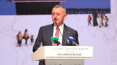 Kocaeli Büyükşehir Belediyesi’nin destekleriyle düzenlenen V. Uluslararası İslam Kültür ve