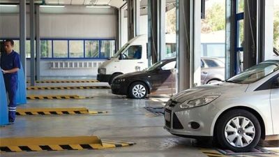 Araçlarda bulunması gereken zorunlu ekipman listesi genişletildi; pense, tornavida ve