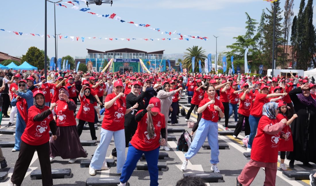 Kocaeli Büyükşehir Belediyesi, kadınların sosyal hayattaki konumunu güçlendirmeyi hedefleyen özel
