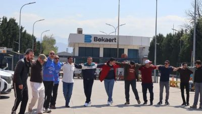 Bekaert’in İzmit ve Kartepe fabrikalarında 28 gündür süren grev, işçiler
