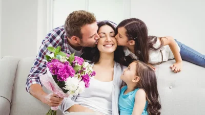 Günlük yaşamda annelerin üstlendiği sorumlulukların çoğu fiziksel gibi görünse de