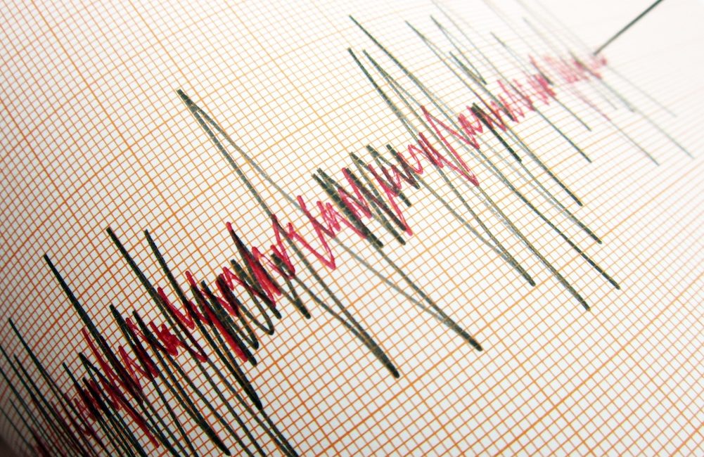 Malatya'da 5.6 büyüklüğünde deprem oldu.Deprem çevre illerden de hissedildi.
