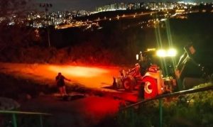 Kocaeli'nin İzmit ilçesinde altyapı çalışması sırasında doğal gaz hattının zarar