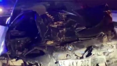 Kocaeli'de iki motosiklet, bir hafif ticari araç ve bir otomobilin
