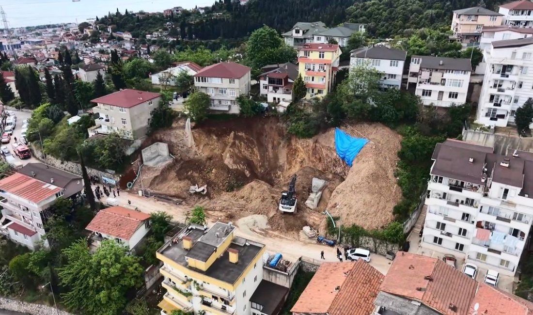 Kocaeli'nin İzmit ilçesinde bir inşaattaki temel kazısı sırasında meydana gelen