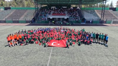 Çayırova'da 19 Mayıs Atatürk'ü Anma, Gençlik ve Spor Bayramı etkinlikleri