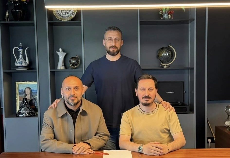  Gebzespor'da sportif direktörlük görevine Emre Doğan getirildi. Mor-beyazlı kulüp,