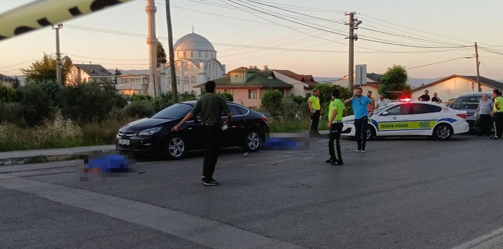 Kocaeli'nin Karamürsel ilçesinde sattığı otomobilin parasını alamadığı gerekçesiyle tartıştığı baba