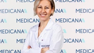 Endokrinoloji ve Metabolik Hastalıklar Uzmanı Doç. Dr. Pınar Köksal, öğün