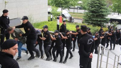 Kocaeli merkezli 23 ilde internet üzerinden sahte araç kiralama ilanlarıyla