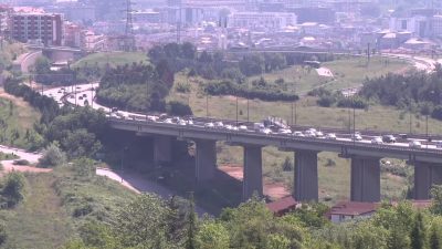 Kurban Bayramı tatilinin sonuna yaklaşılırken dönüş yolculuğuna başlayan tatilciler, Kocaeli