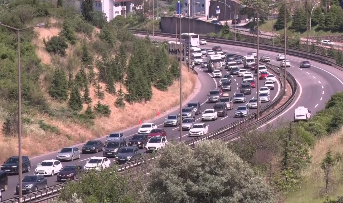  9 günlük Kurban Bayramı tatilinin sonuna yaklaşılırken dönüş yoluna