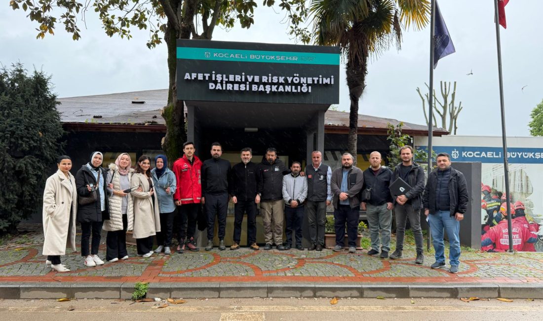 Kocaeli Büyükşehir Belediyesi, afetlere hazırlık kapsamında haberleşme altyapısını güçlendirmeye yönelik