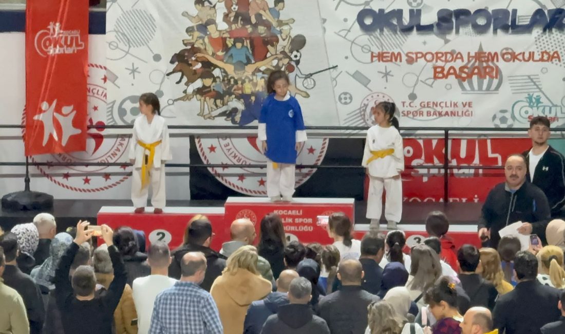 Kocaeli Büyükşehir Belediyesi’nin “Ücretsiz Spor Okulları” meyvelerini veriyor. Büyükşehir’in eğitim