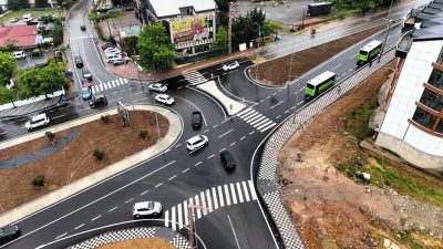 Kocaeli Büyükşehir Belediyesi, kent içi ulaşıma nefes aldıran akıllı kavşak
