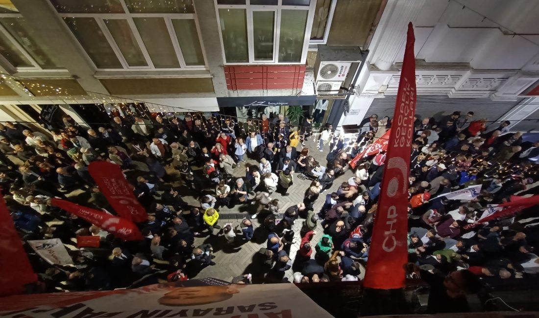 CHP Kocaeli Örgütü, Sabri Yalım Parkı’nda düzenlediği kitlesel basın açıklamasının