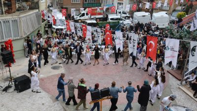 İzmit Belediyesinin baharın gelişini coşkuyla kutladığı Geleneksel Hıdırellez Şenliği’nin son